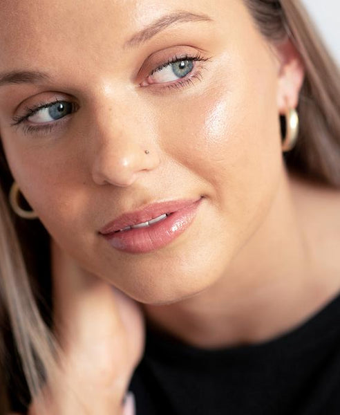 Ere Perez Arnica Concealer